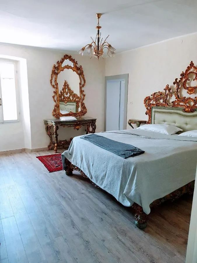 Ferienhaus Villa Casale Storico Enzo Castelnuovo del Garda Italien